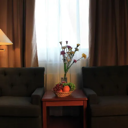 Maritim 滕斯贝格